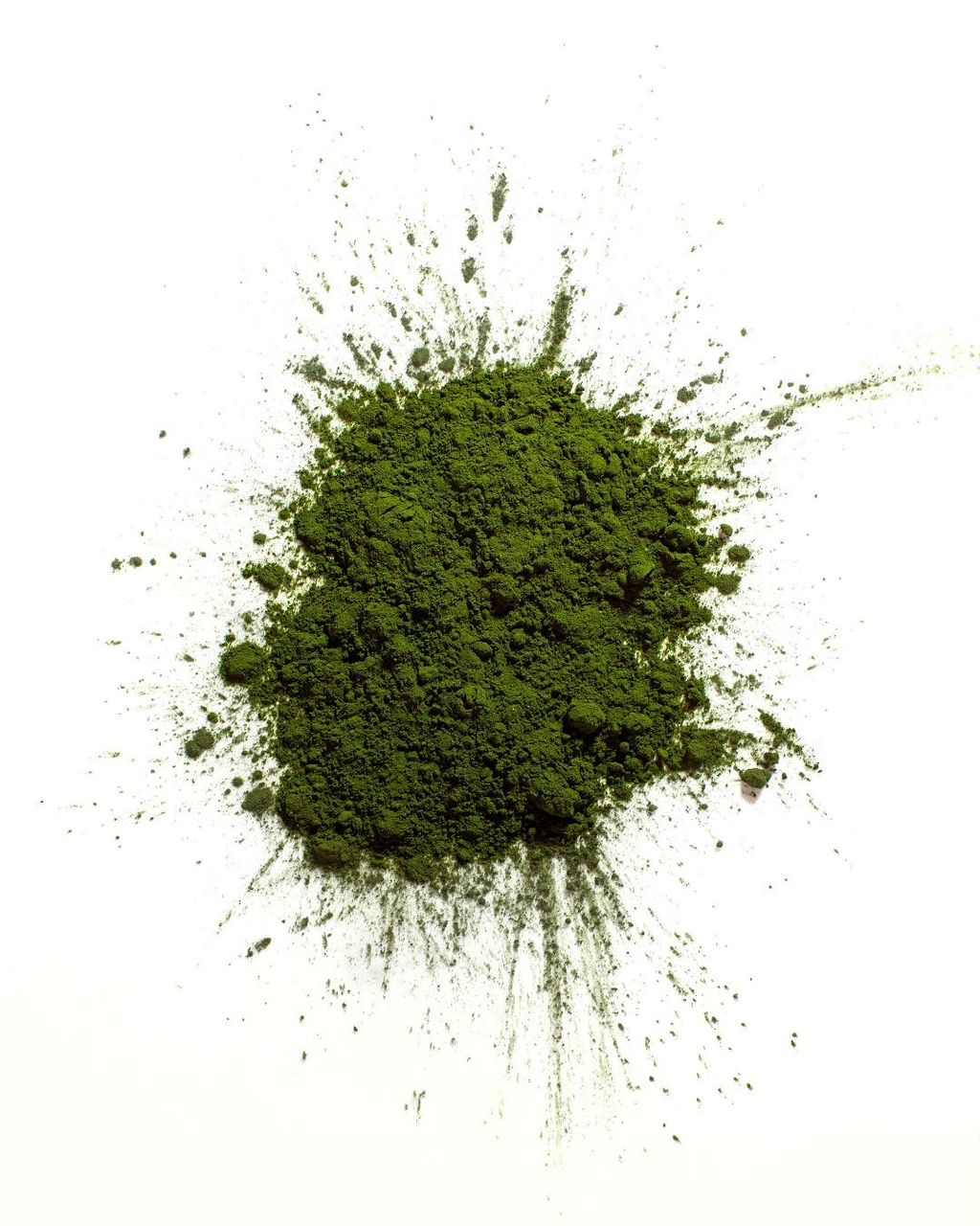 Pile of chlorella powder from Naveen Herbs on a white background